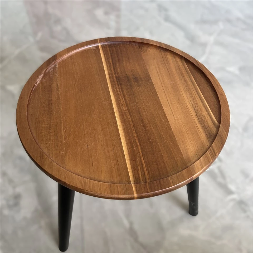 Wooden Round Table